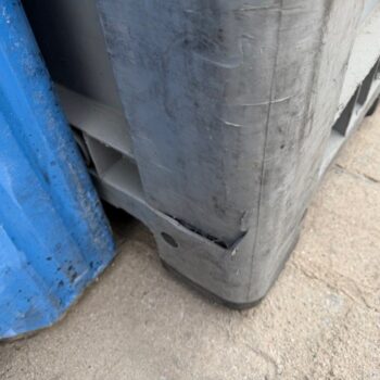 Kunststof palletbox met schade export, opslag