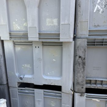 Kunststof palletbox met schade export goedkoop
