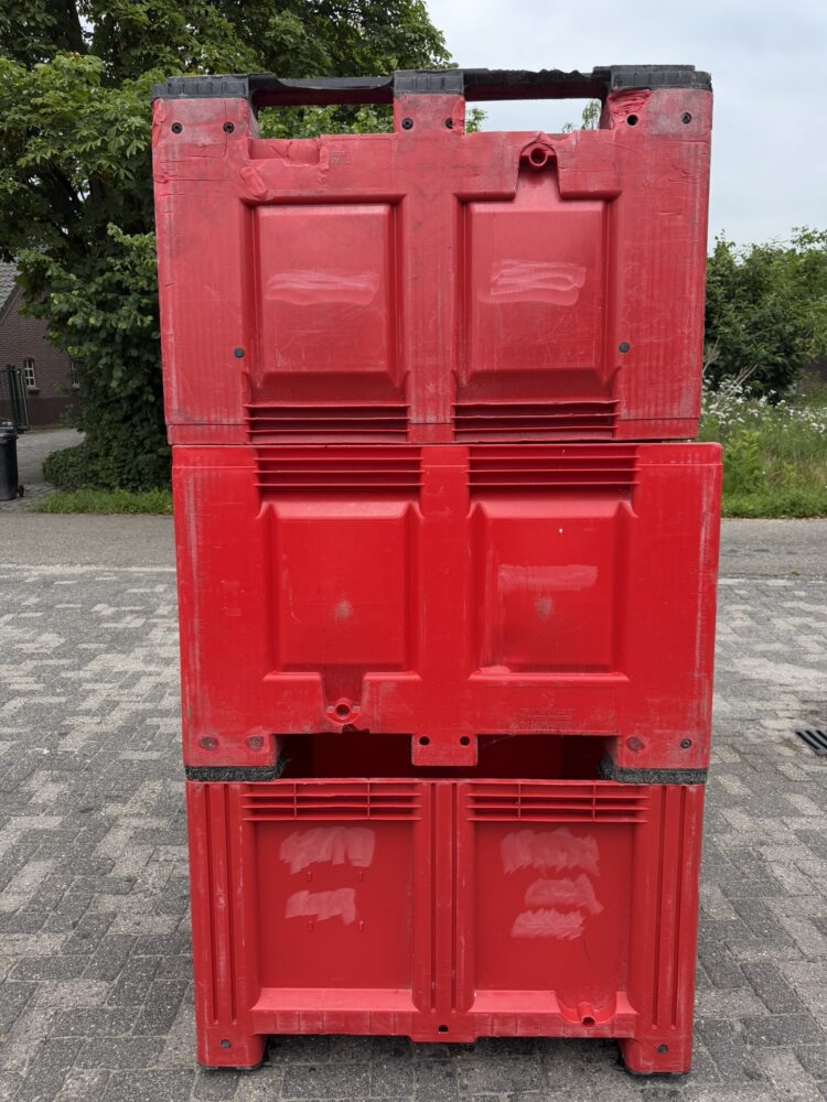 Rode kunststof palletbox 1200x1000x760 mm | Gebruikt
