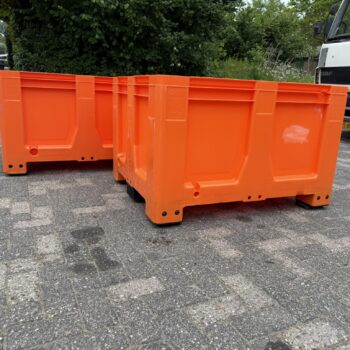 Oranje kunststof palletbox 1200x1000x760 mm | Gebruikt