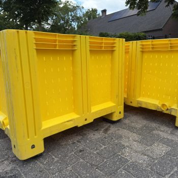 Gele geperforeerde palletbox, hooibak, slowfeeder, kunststof