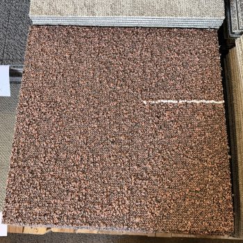 Partij Desso tapijttegels B-keus rood 50x50cm nieuw #018