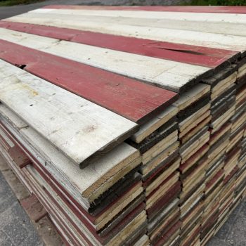 Rood/witte sloophout planken gekleurd 220cmx14cm