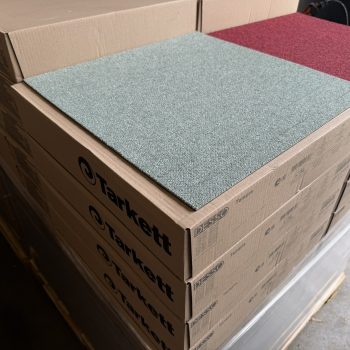 Desso Essence Pure 7925 groen 50x50cm tapijttegels nieuw