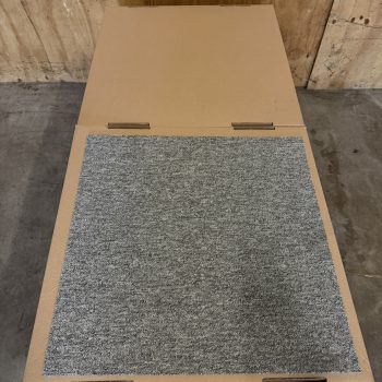 Desso Essence 9926 grijs 60x60cm tapijttegels nieuw 57.6m2 partij