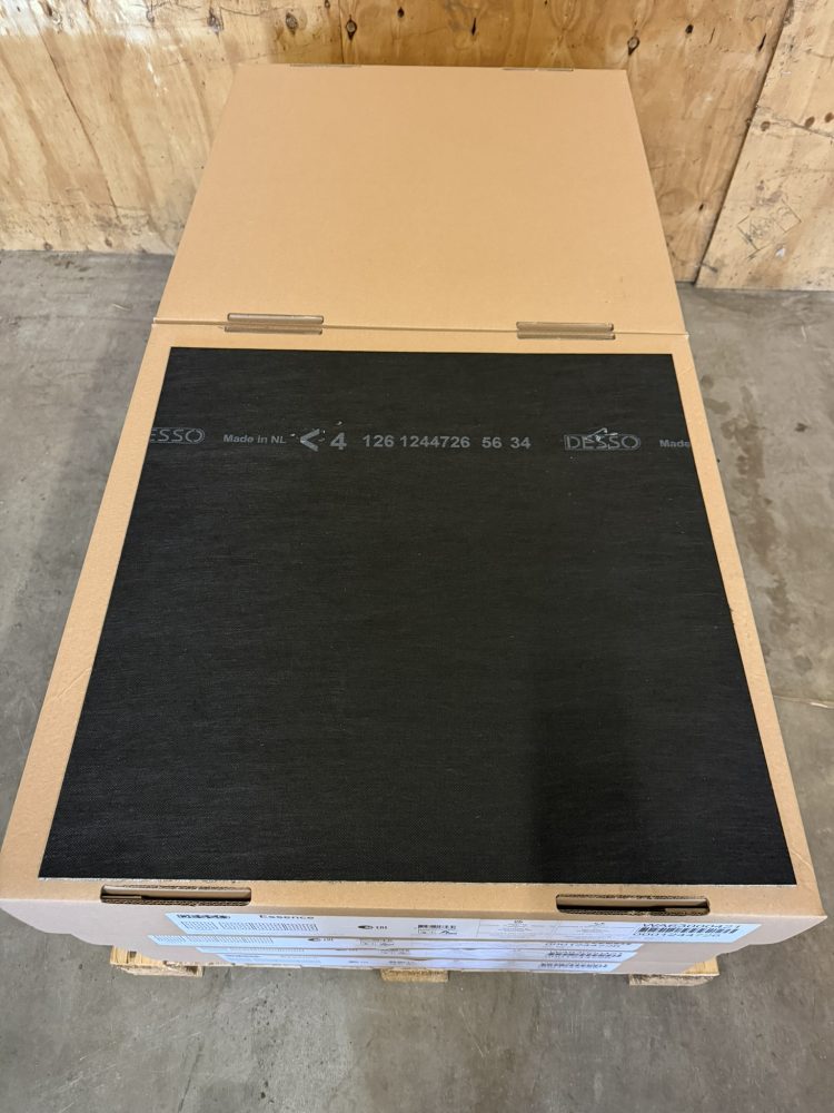 Desso Essence 9926 grijs 60x60cm tapijttegels nieuw 57.6m2 partij