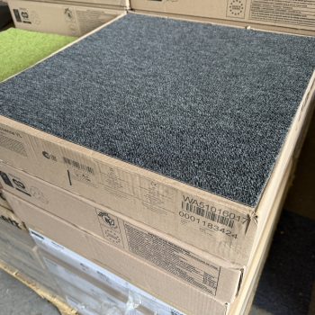 Desso Essence 9502 Grijs 50x50cm tapijttegels nieuw