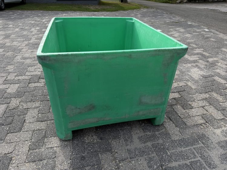 Sterke kunststof palletboxen – Saeplast 630 Tub!