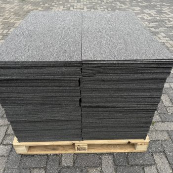 Desso Essence 9092 grijs/bruin tapijttegels 50x50cm gebruikt