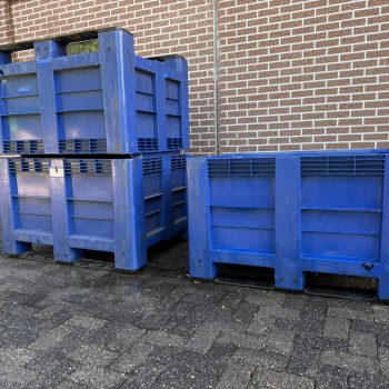 Kunststof palletbox met slede blauw 1200x1000mm