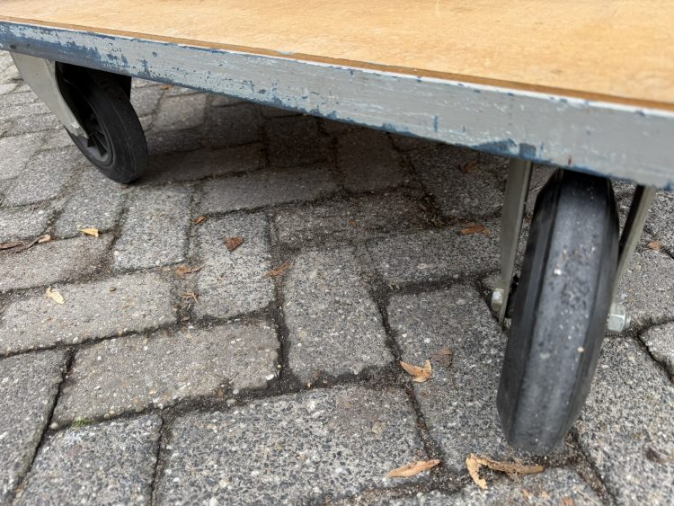 Mobiele werkbank met nieuwe beuken werkblad 40mm