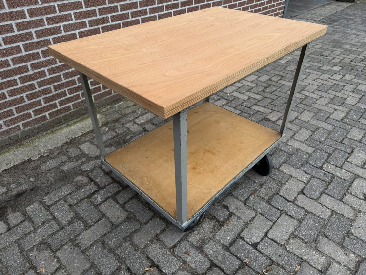 Mobiele werkbank met nieuwe beuken werkblad 40mm