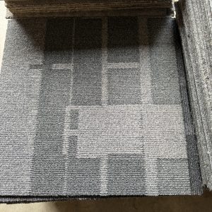 Partij gebruikte tapijttegels grijs/blok