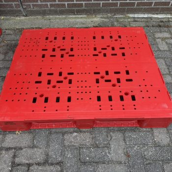 Kunststof pallets-Hygiëne zeer goede staat 1200x1000x1700mm