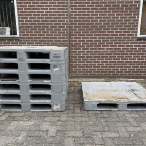 Kunststof pallets-Hygiëne gesloten dek 1200x1000x150mm
