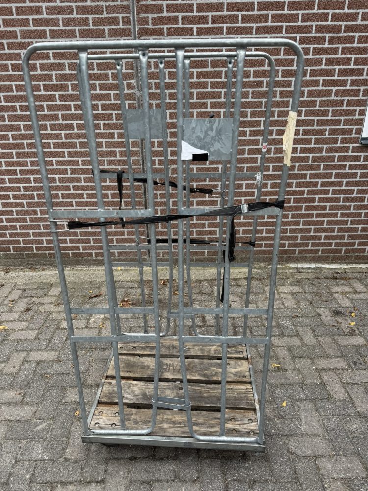 Rolcontainer transport rol kar