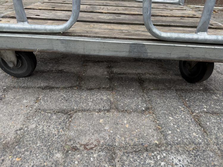Rolcontainer transport rol kar