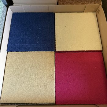 Partij Desso tapijttegels kleuren mix 50x50cm nieuw