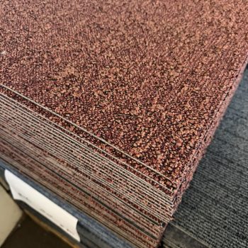 Partij Desso tapijttegels B-keus bruin/rood 50x50cm nieuw 26