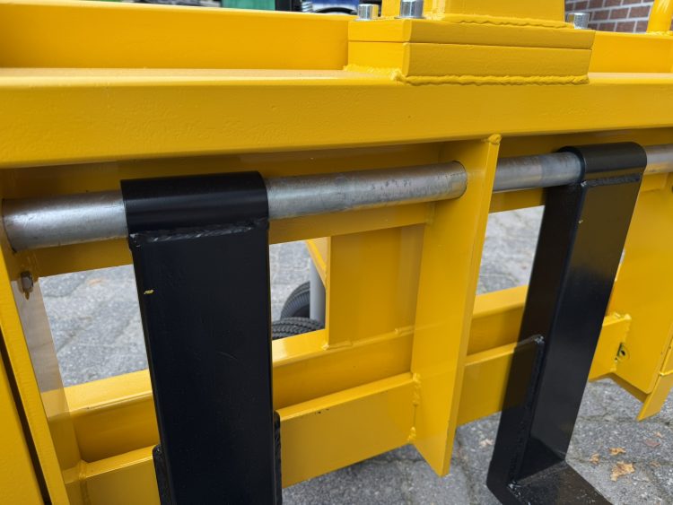 Ruw terrein palletwagen 1200Kg