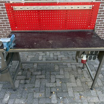 RVS werkbank met Heuer front bankschroef