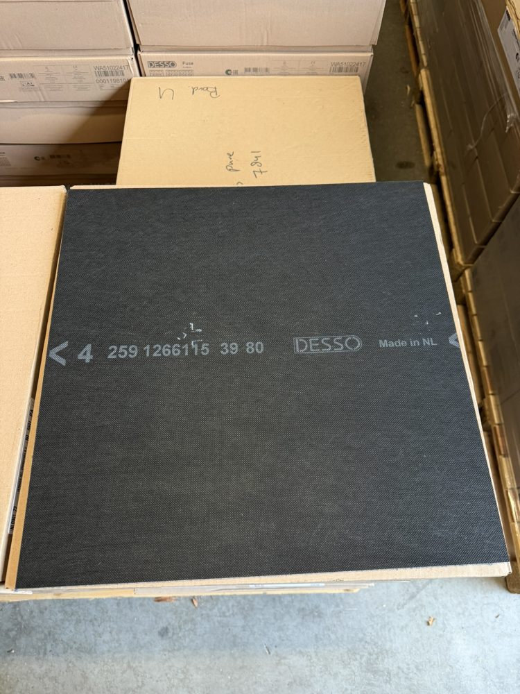 Desso tapijttegels Essence Structure 9507 blauw/grijs 50x50cm nieuw