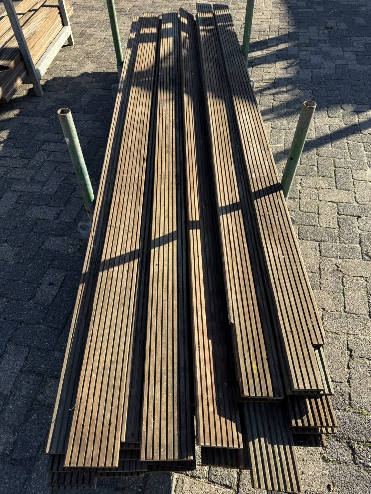 Vlonderplank Bangkirai vlonders hardhout gesorteerd
