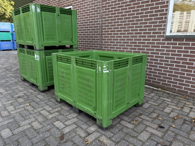 Geperforeerde kunststof palletbox hooibox, slowfeeder, fruit