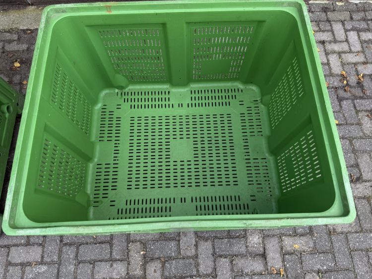 Geperforeerde kunststof palletbox hooibox, slowfeeder, fruit