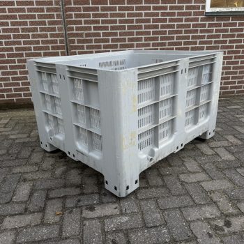 Geperforeerde kunststof palletbox hooibox, slowfeeder, fruit