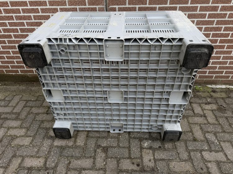 Geperforeerde kunststof palletbox hooibox, slowfeeder, fruit