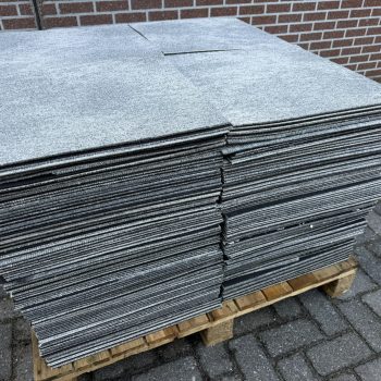 Tapijttegels grijs 50x50 cm gebruikte vloertegels #910