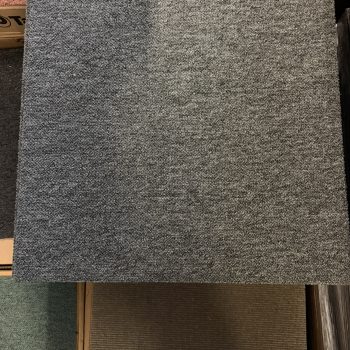 Desso tapijttegels 50x50cm grijs 17m2 B-keus nieuw #030