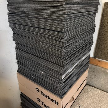 Partij Desso tapijttegels B-keus D. grijs 50x50cm nieuw #035